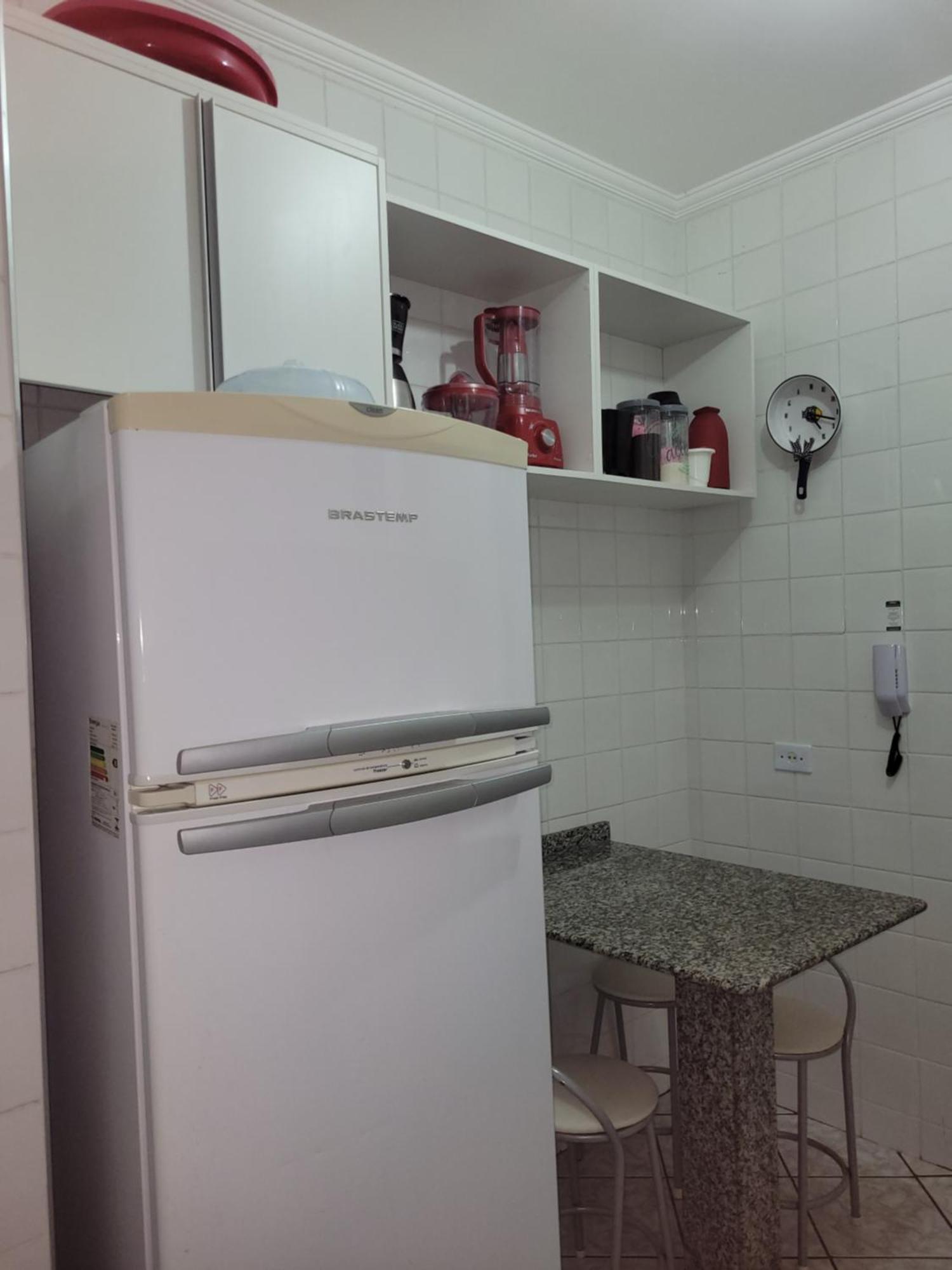 Apartment Enseada - Apto 03 Quartos - 02 Vagas Na Garagem - Com Elevador - 550m Da Areia Guaruja