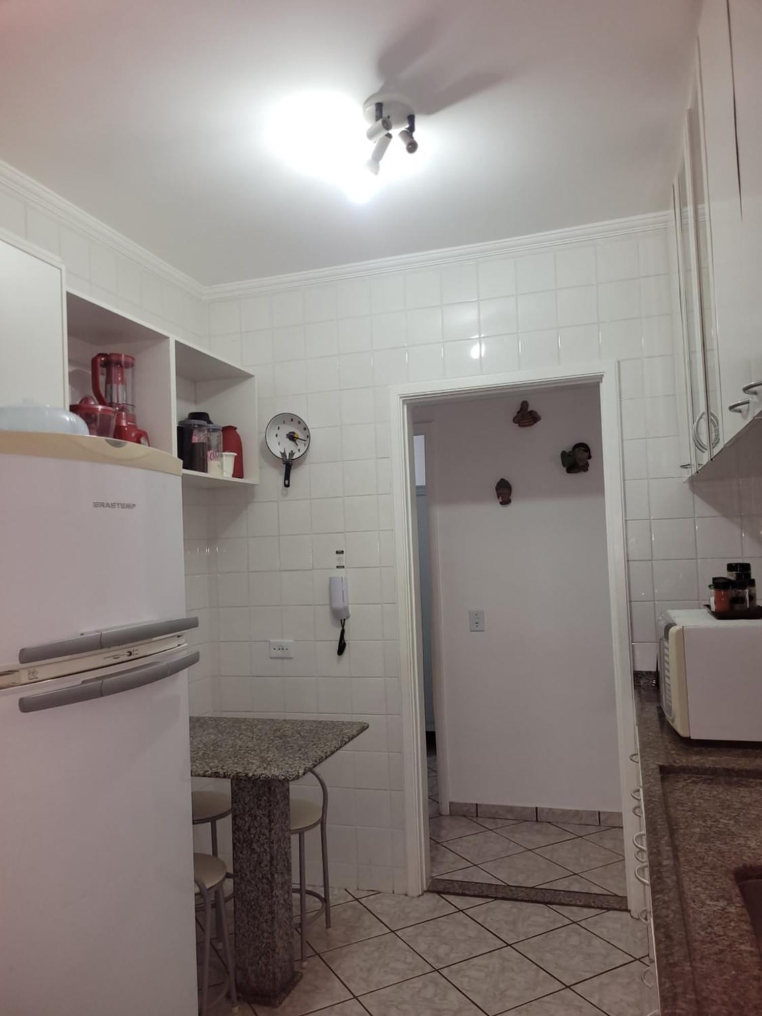 Enseada - Apto 03 Quartos - 02 Vagas Na Garagem - Com Elevador - 550m Da Areia Apartment Guaruja